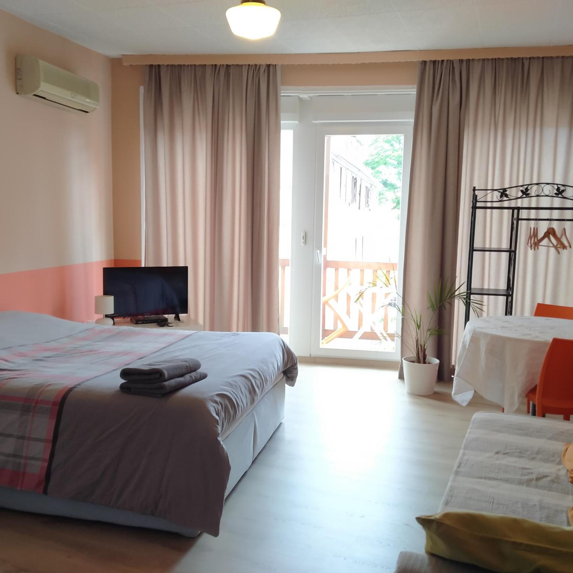 Nid De Cigognes Appartement Rosheim Buitenkant foto